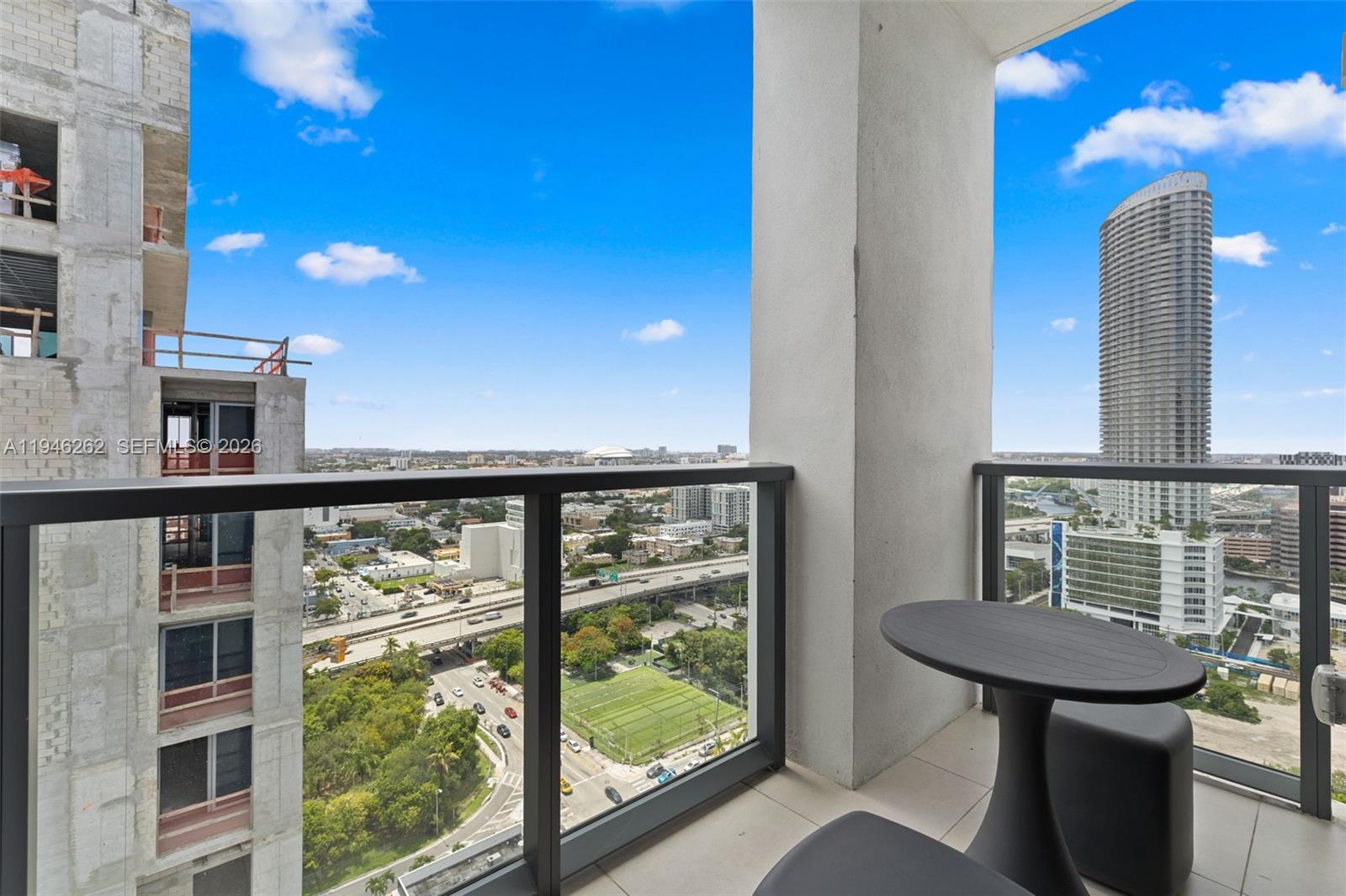 239 SW 9th Street 2303, Miami, FL 33130, Miami