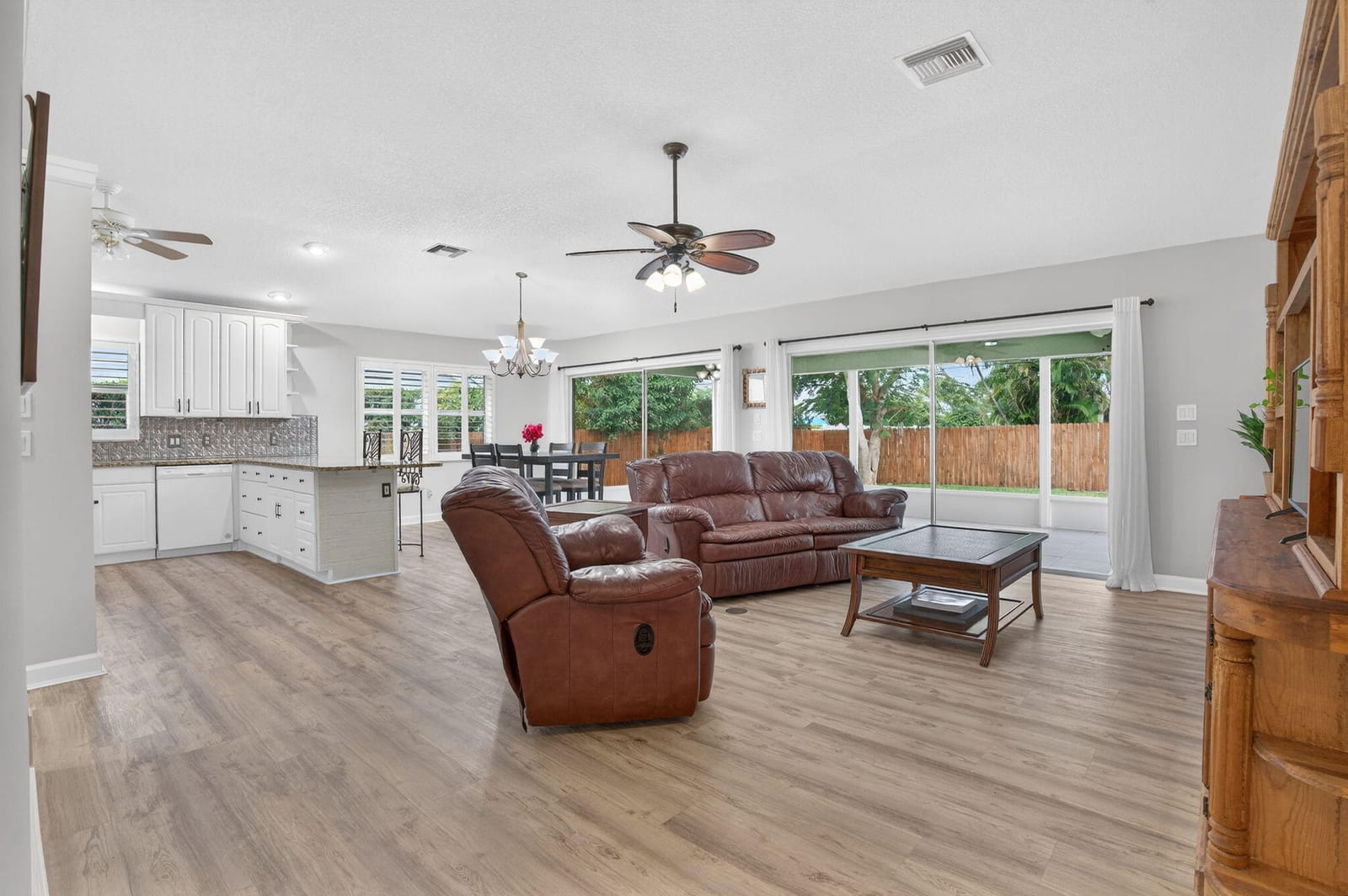 9275 SE Mercury Street, Hobe Sound, FL 33455 photo 17