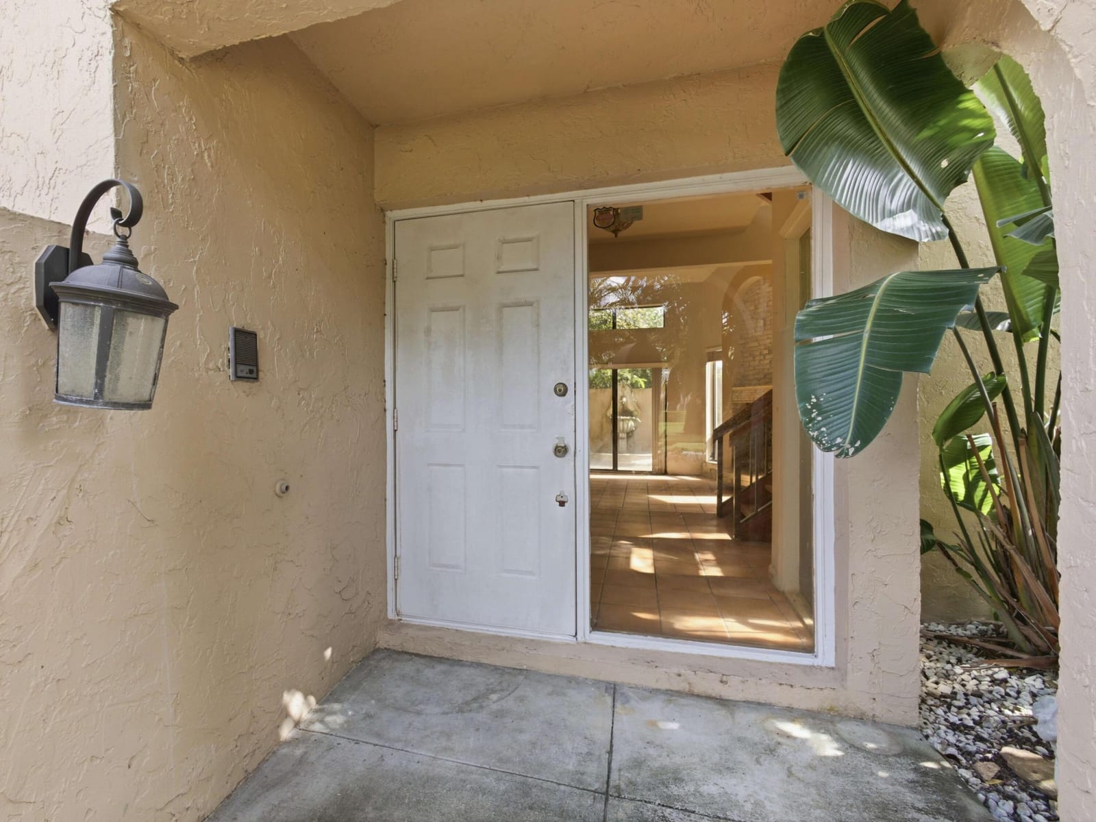 22511 Meridiana Drive — photo 9