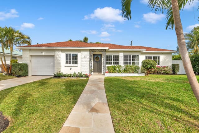 361 Franklin Road, sold in Broadmoor Sec 1, West Palm Beach, FL