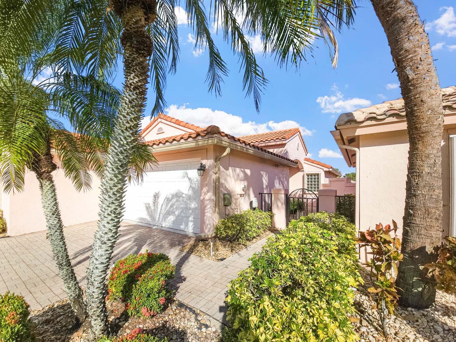 5111 Pelican Cove Drive, Boynton Beach, FL 33437 photo 2