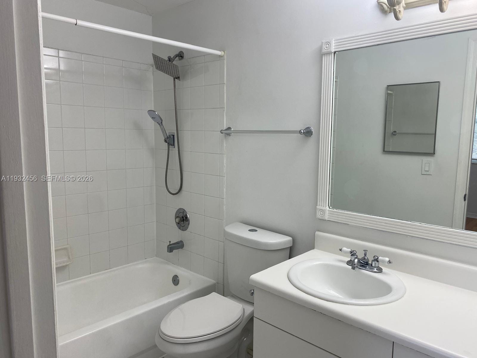 1384 Veracruz Lane 4-7, Weston, FL 33327 photo 14