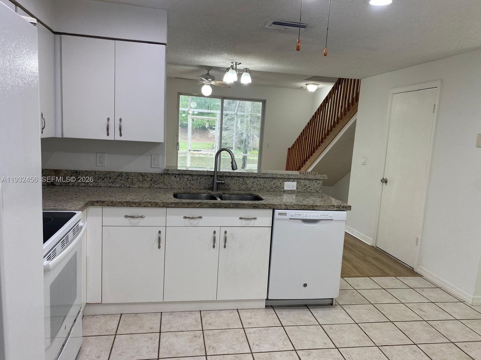 1384 Veracruz Lane 4-7 — photo 5