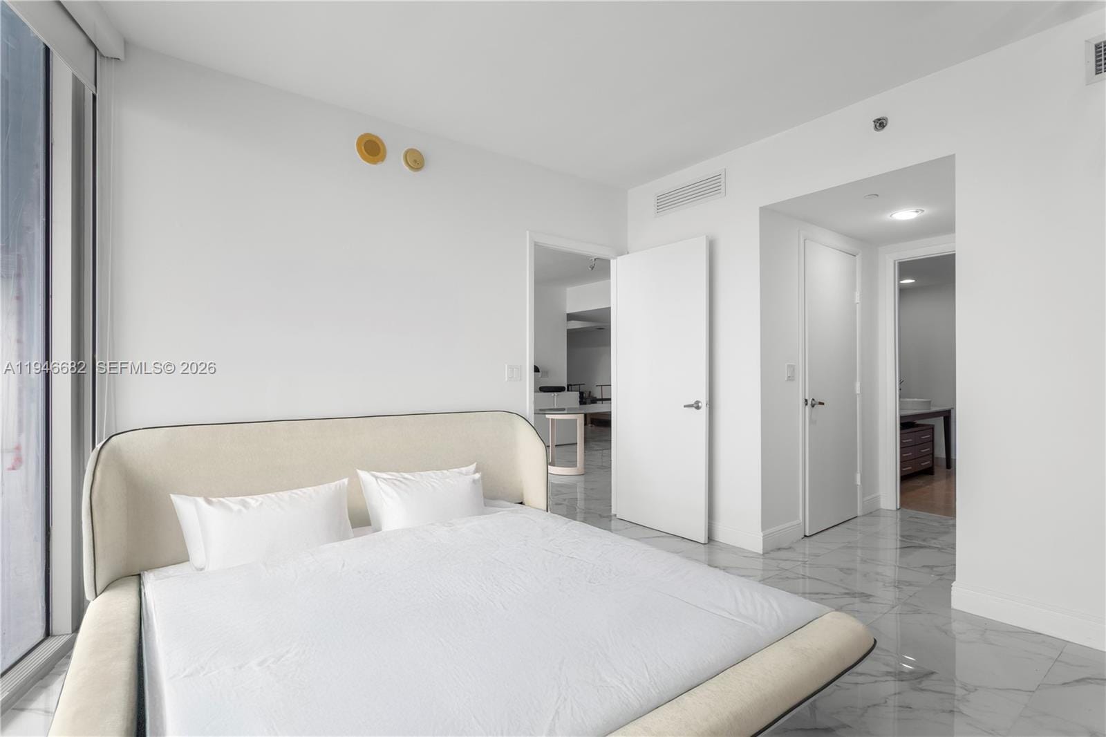 465 Brickell Avenue 5505, Miami, FL 33131 photo 17