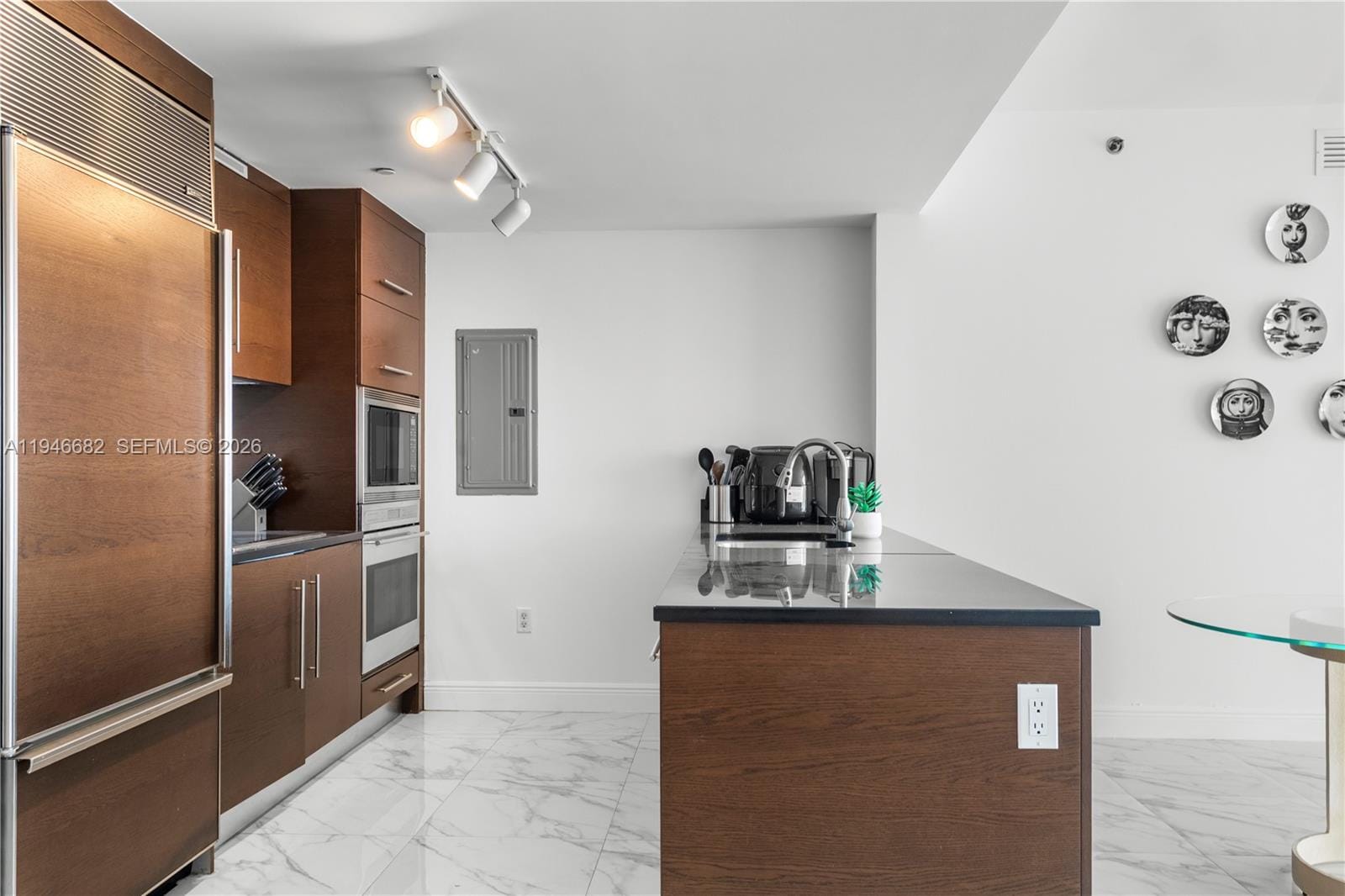 465 Brickell Avenue 5505, Miami, FL 33131 photo 3
