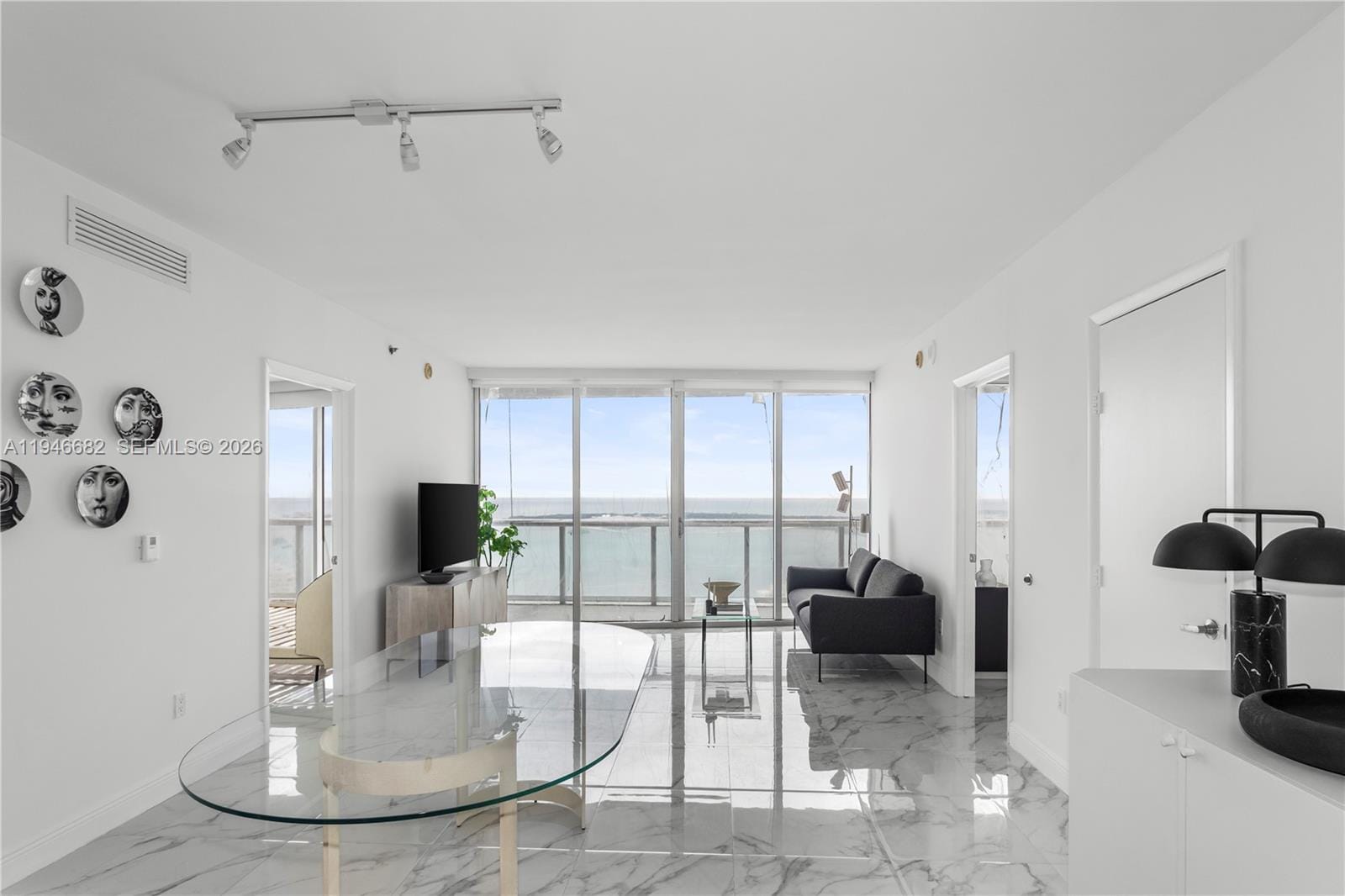 465 Brickell Avenue 5505, Miami, FL 33131 photo 5