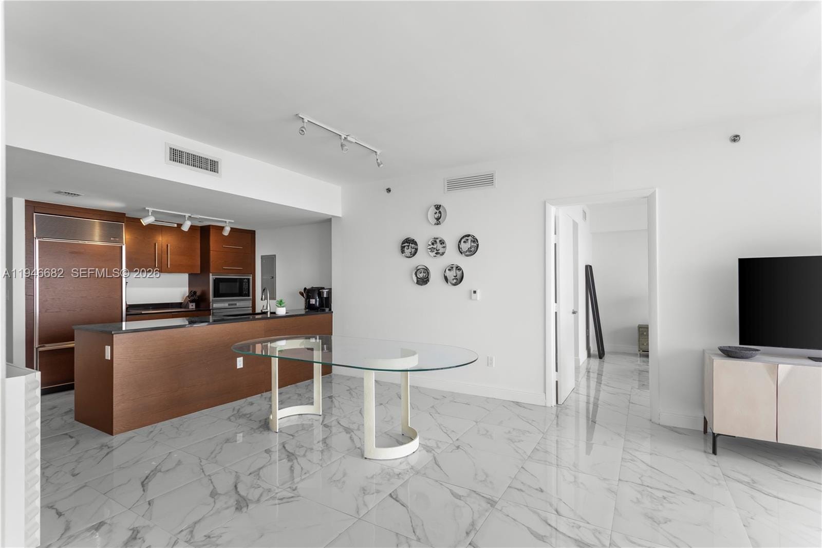 465 Brickell Avenue 5505, Miami, FL 33131 photo 10