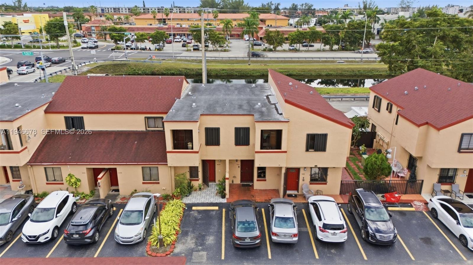 2412 W 52nd Terrace 7-7, Hialeah, FL 33016