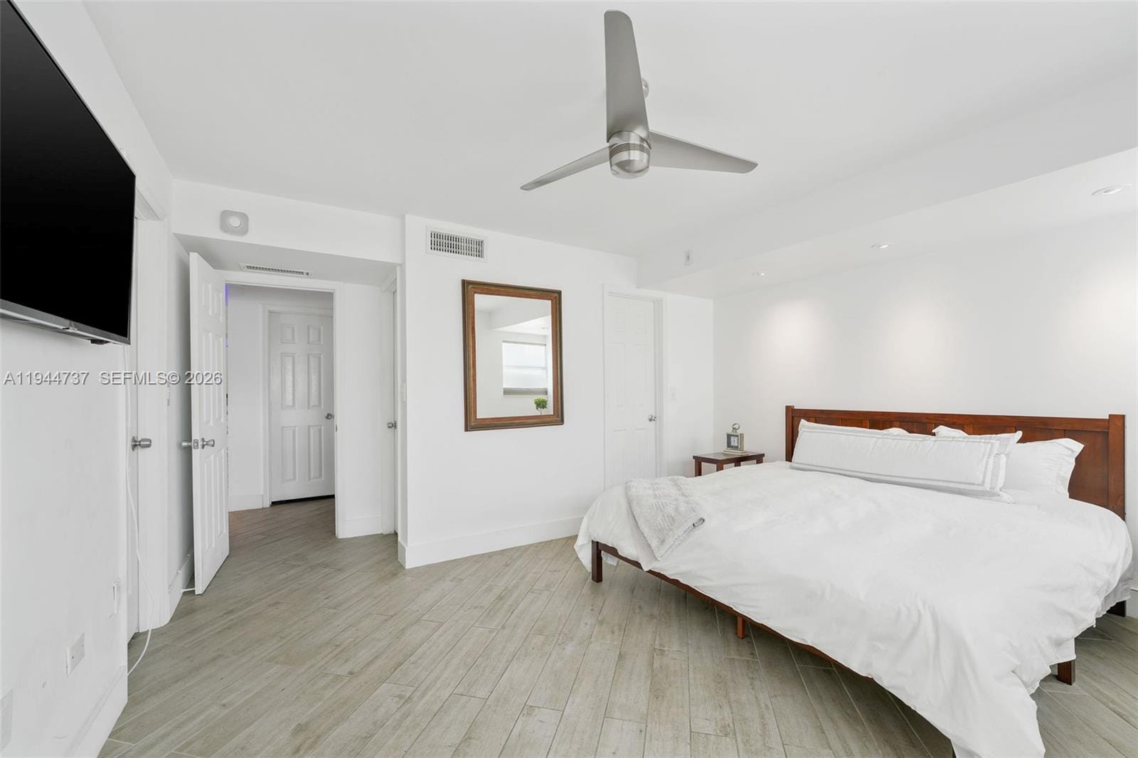 1881 Washington Avenue 5H, Miami Beach, FL 33139 photo 17
