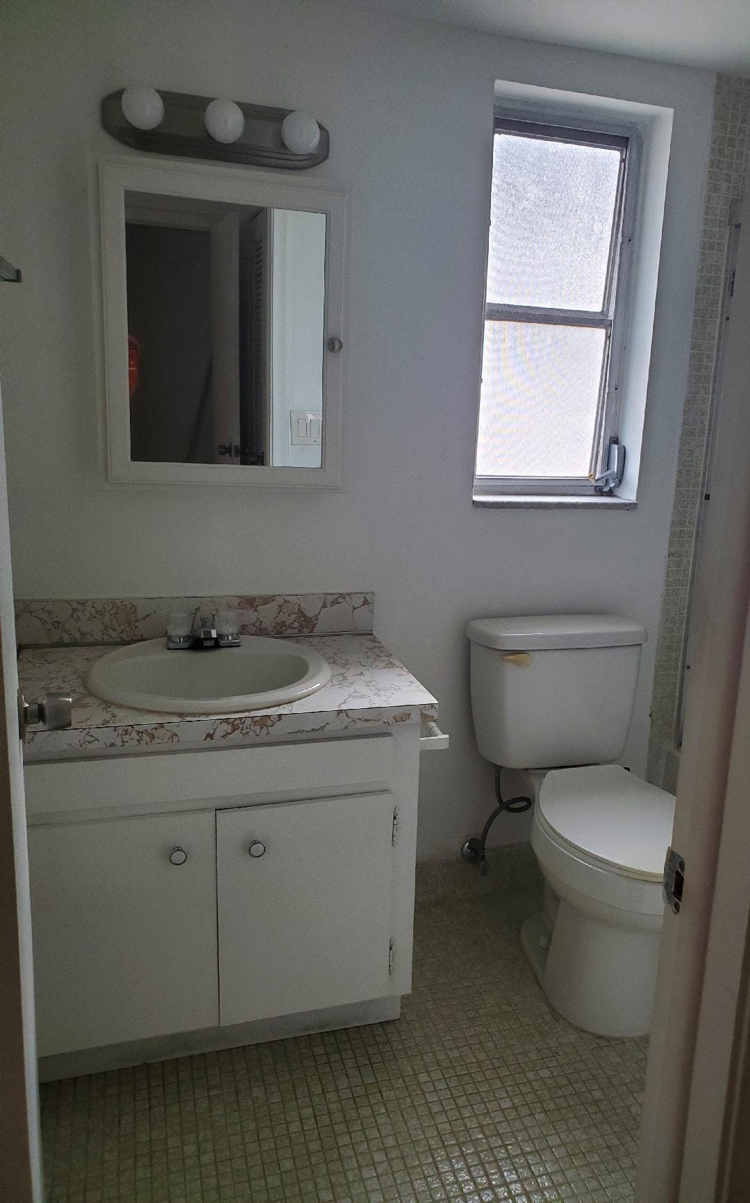 110 Stratford H, West Palm Beach, FL 33417 photo 8