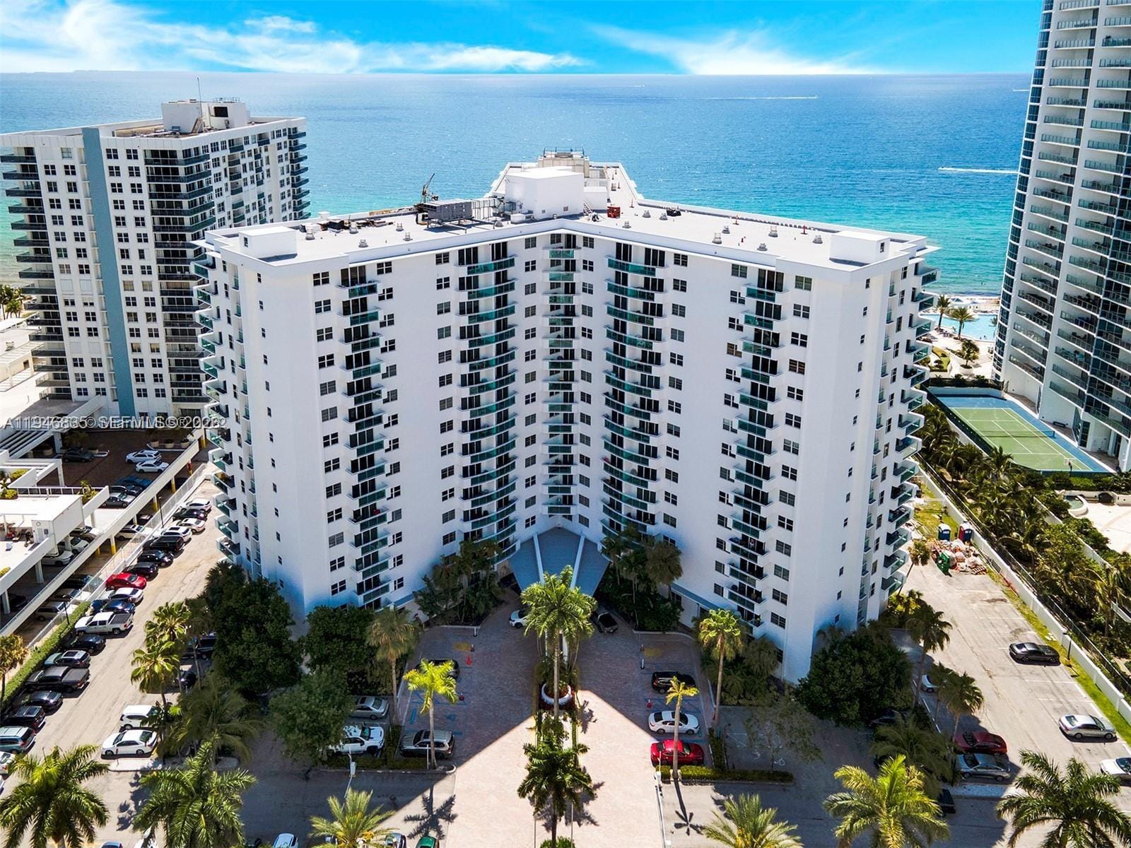 3001 S Ocean Drive 1449 — photo 3
