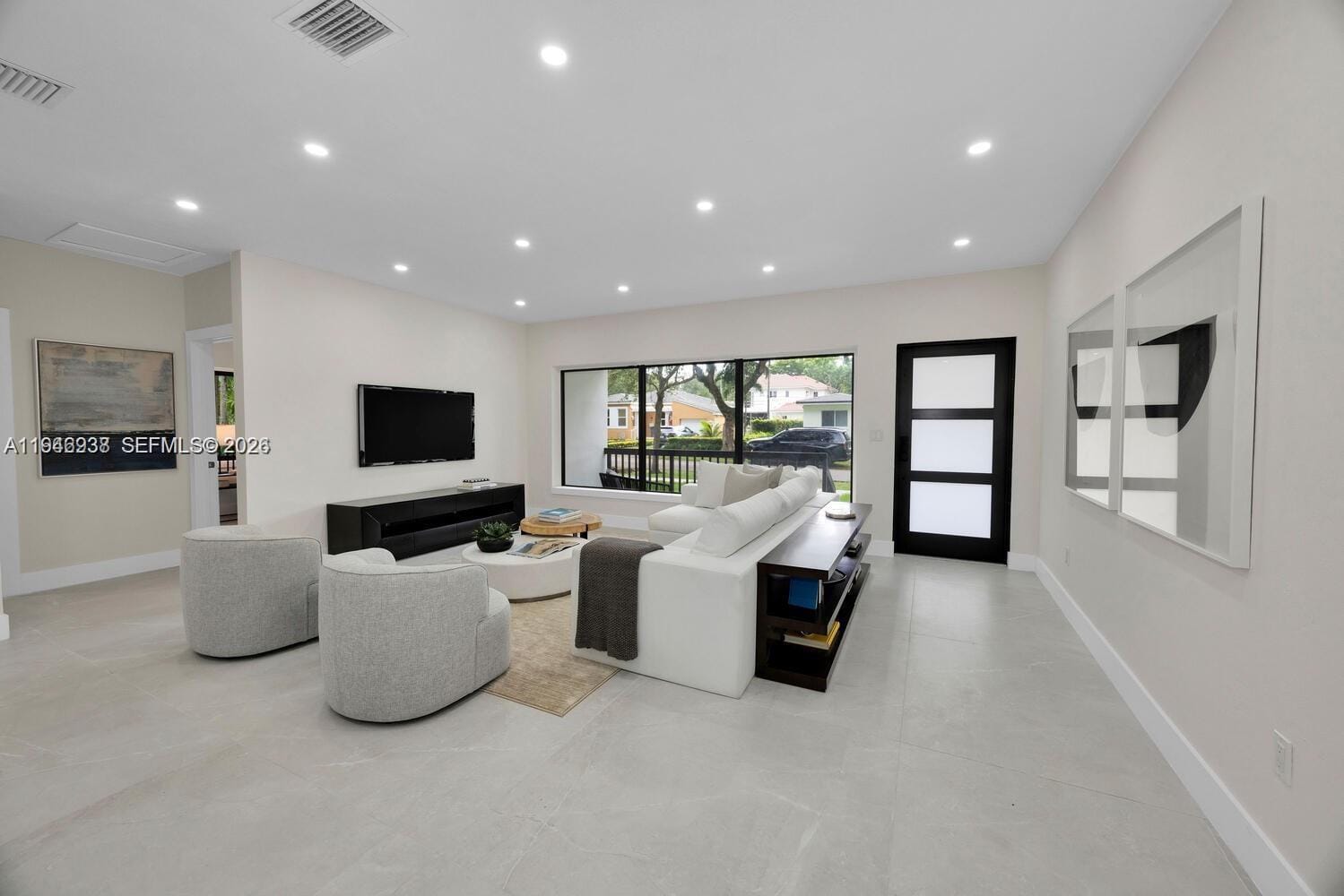 305 Fluvia Avenue, Coral Gables, FL 33134 photo 9