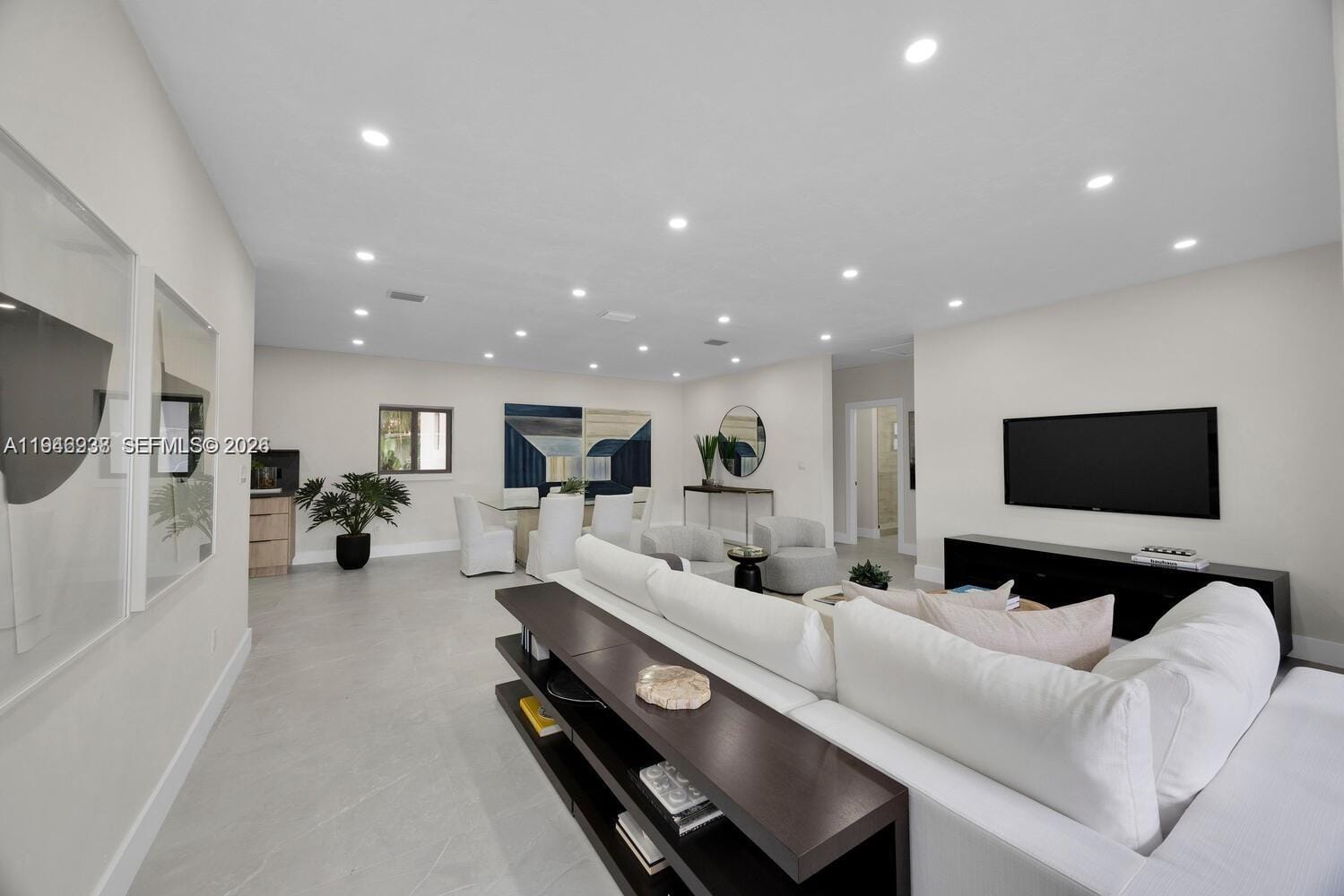 305 Fluvia Avenue, Coral Gables, FL 33134 photo 10