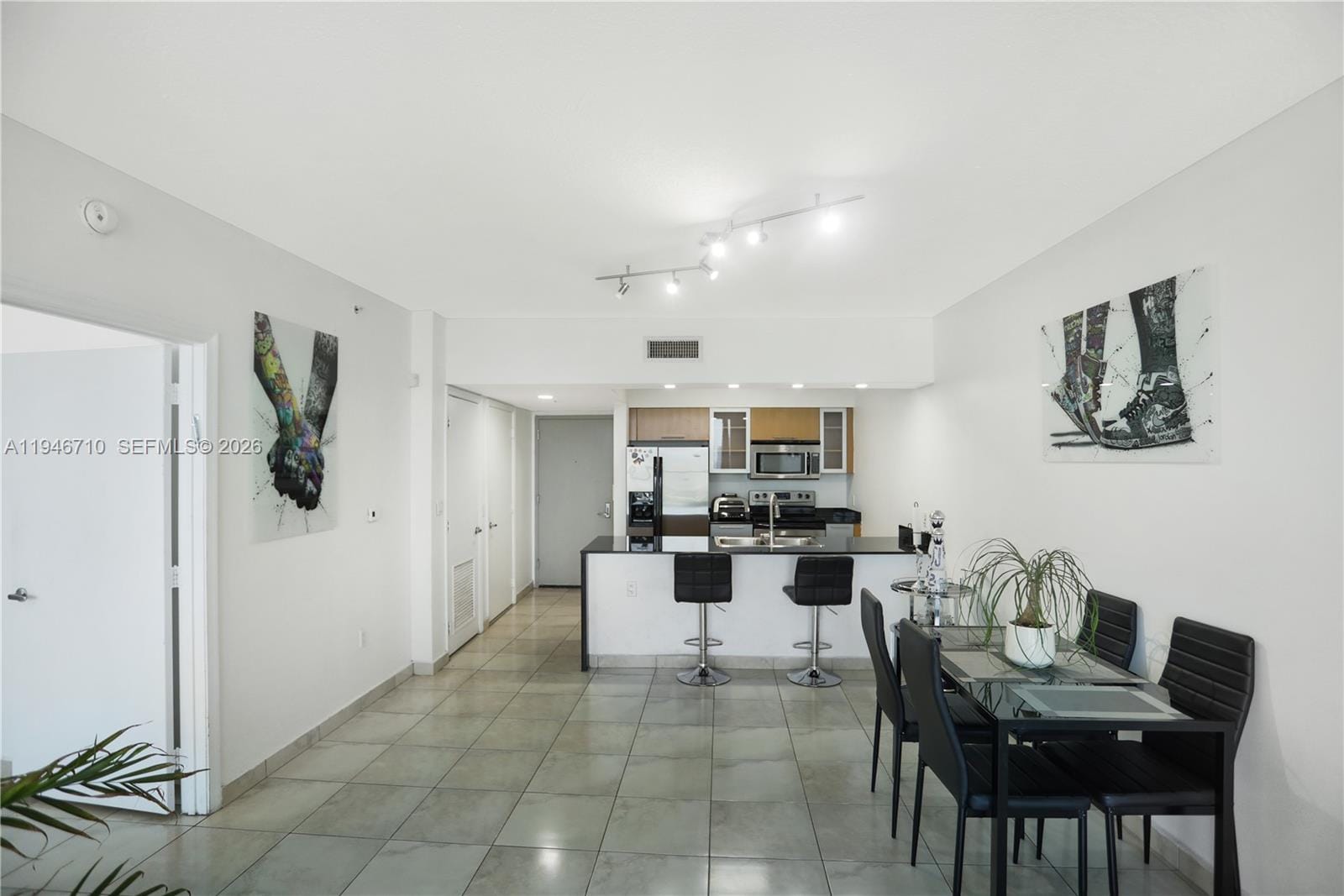1750 N Bayshore Drive 3210, Miami, FL 33132 photo 14