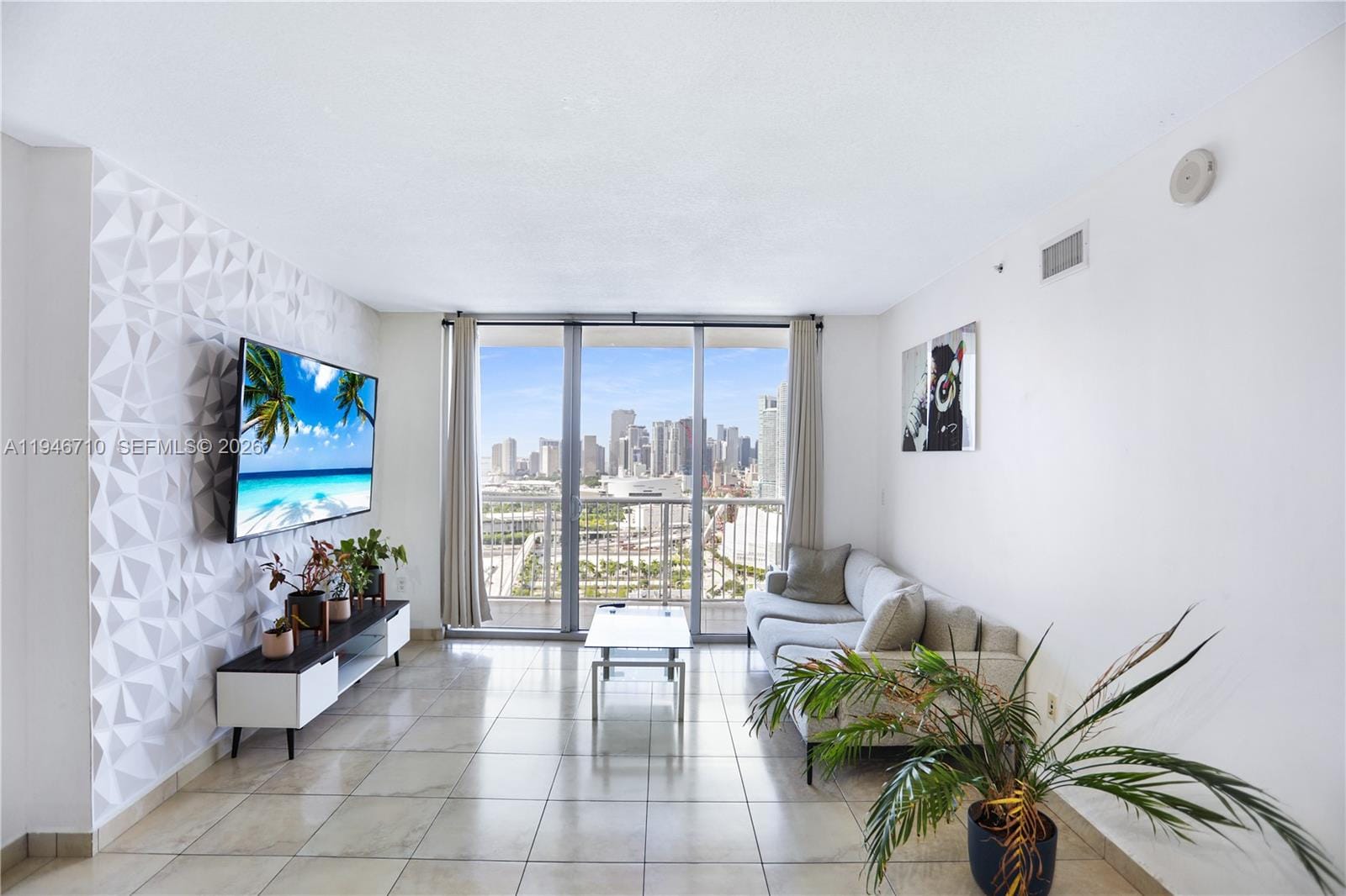 1750 N Bayshore Drive 3210 — photo 6