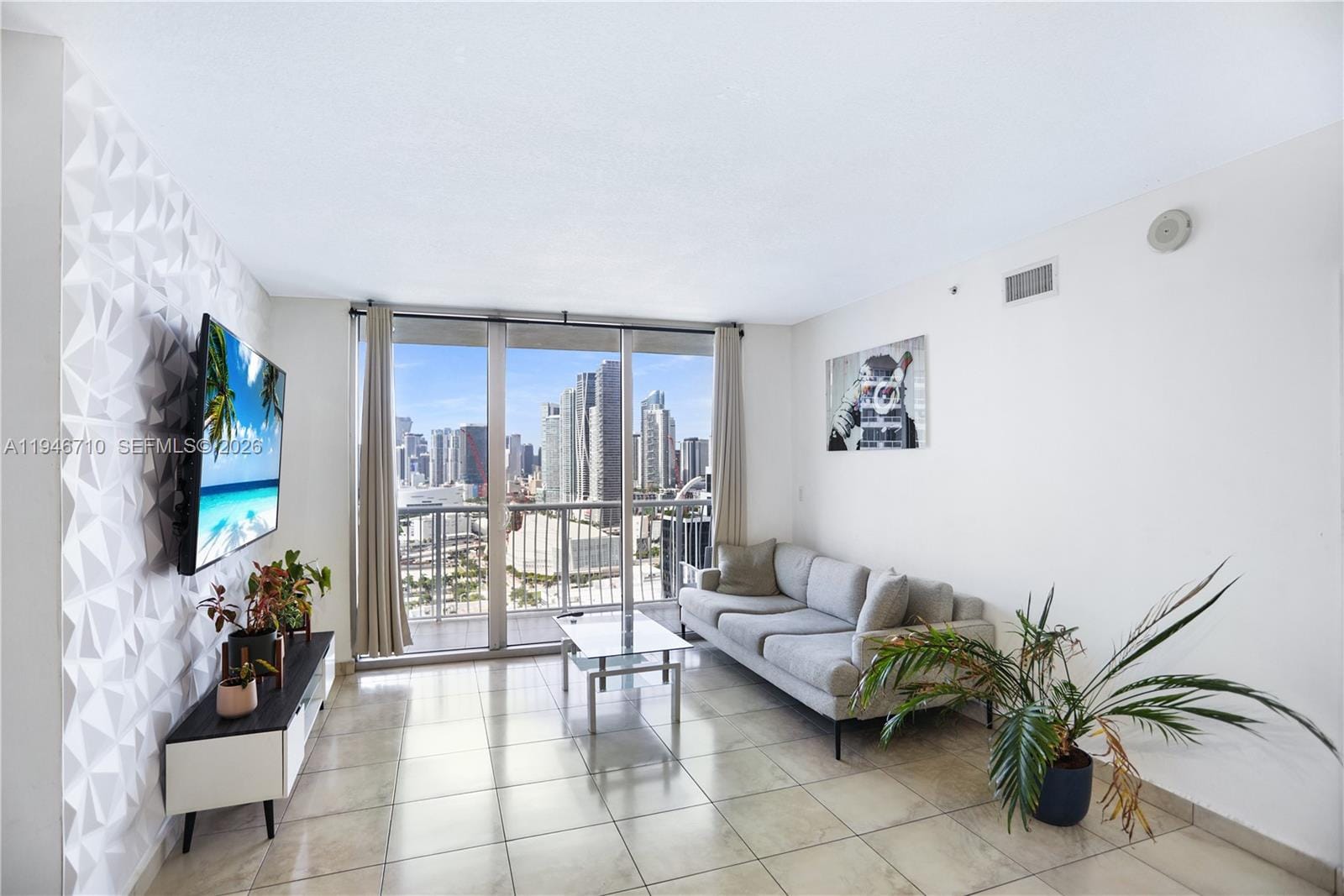 1750 N Bayshore Drive 3210 — photo 8