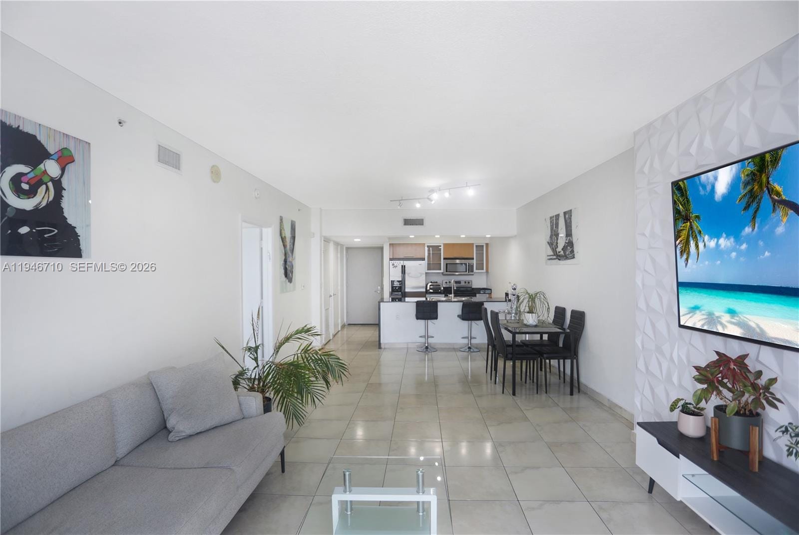 1750 N Bayshore Drive 3210 — photo 9