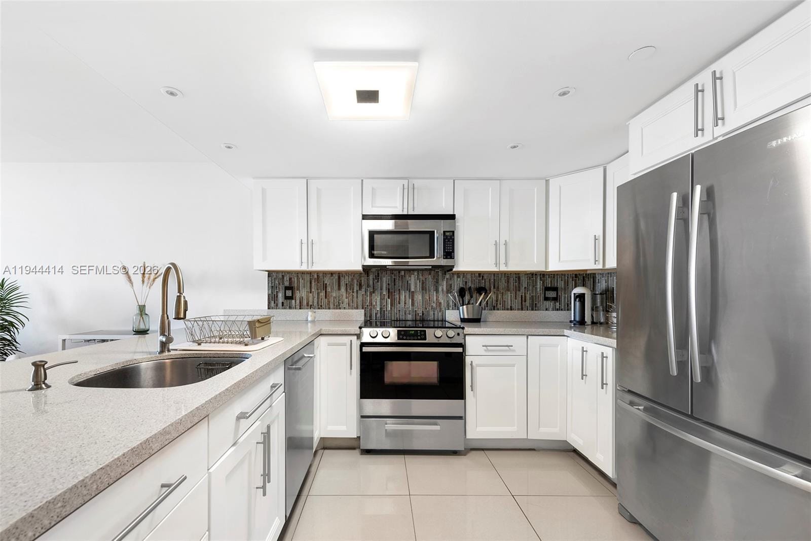 555 NE 15th Street 26B, Miami, FL 33132 photo 9
