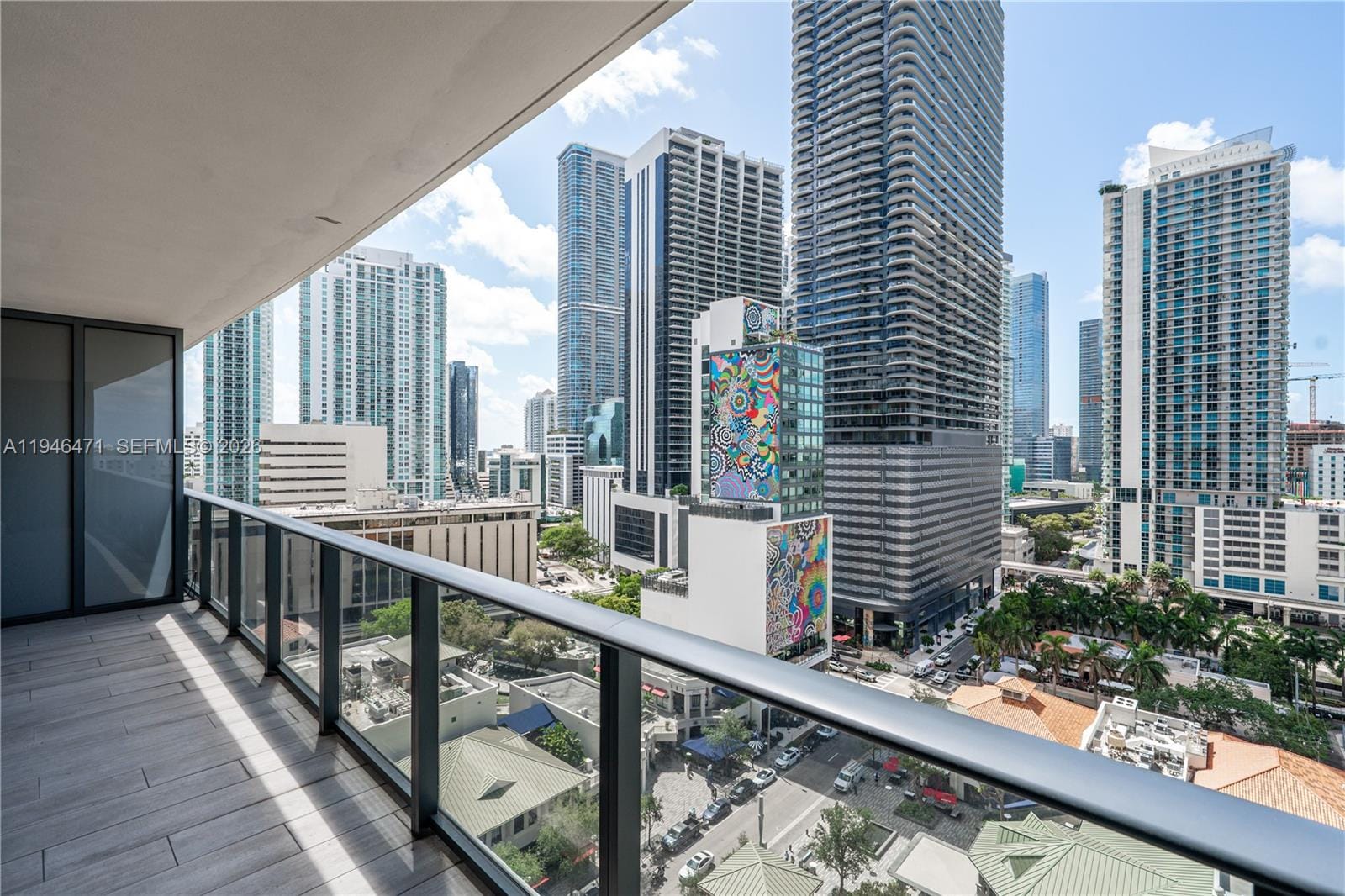 45 SW 9th Street 1205, Miami, FL 33130 photo 23
