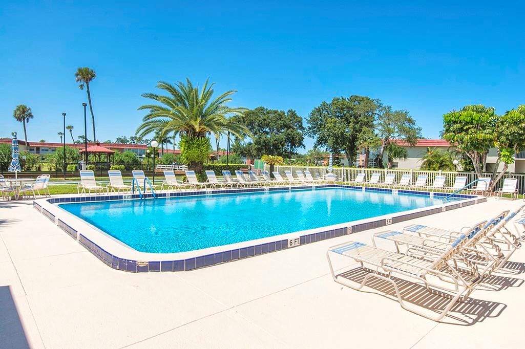 34 Pine Arbor Lane 203, Vero Beach, FL 32962 photo 19