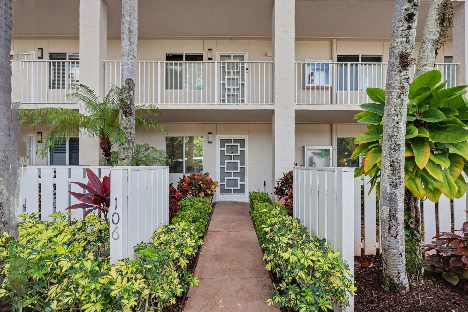 6112 Huntwick Terrace 106, Delray Beach, FL 33484