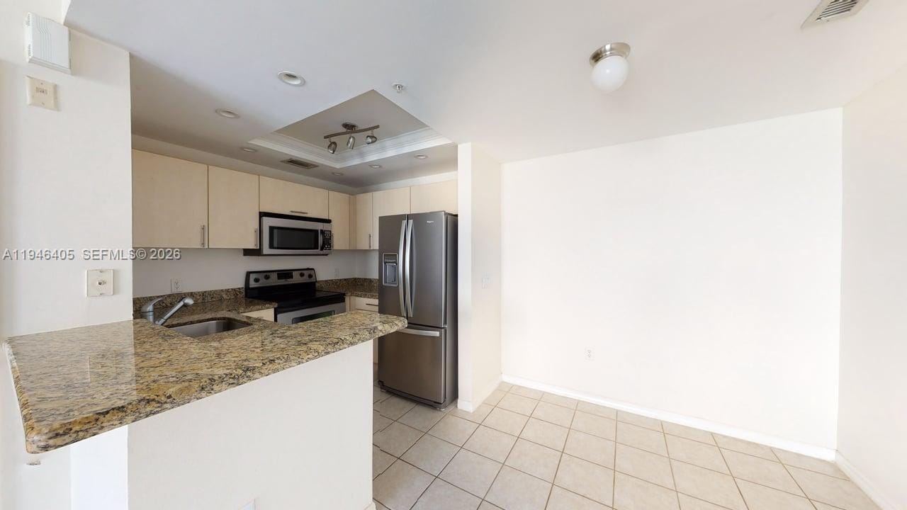 2107 SE 10th Avenue 831, Fort Lauderdale, FL 33316 photo 5