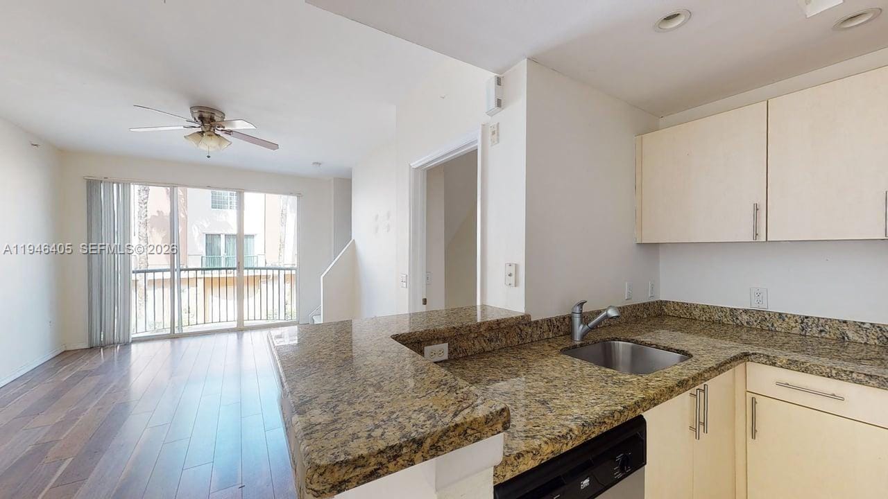 2107 SE 10th Avenue 831, Fort Lauderdale, FL 33316 photo 6
