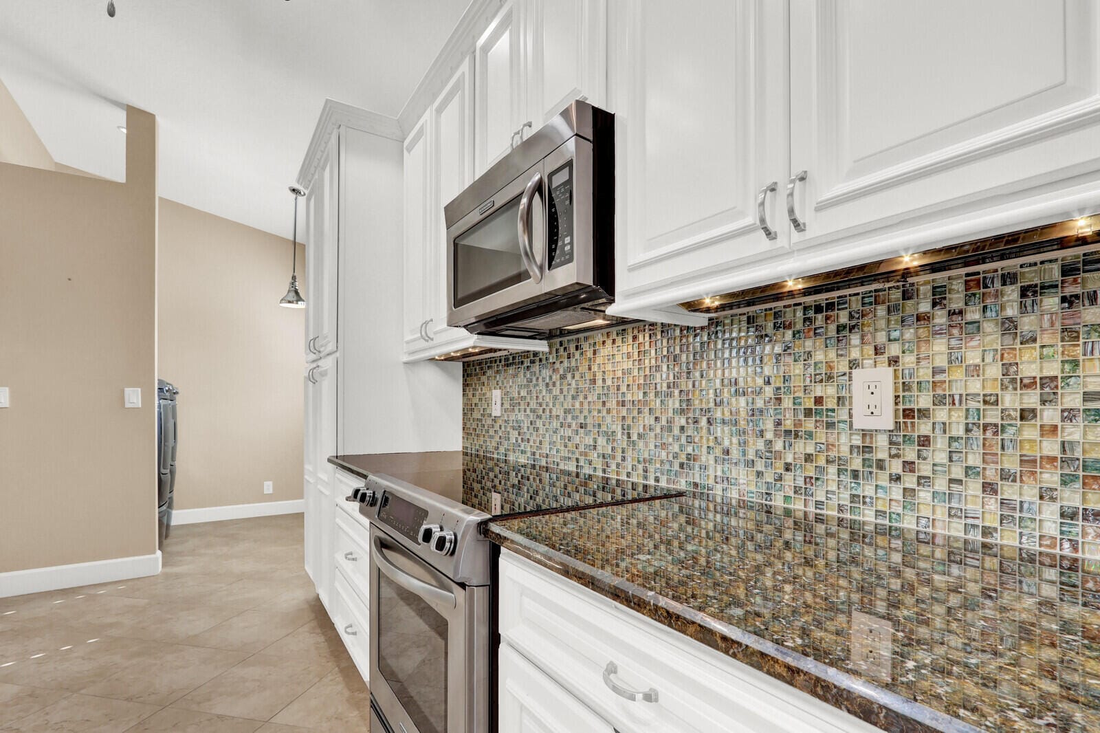 135 NW Lawton Road — photo 12