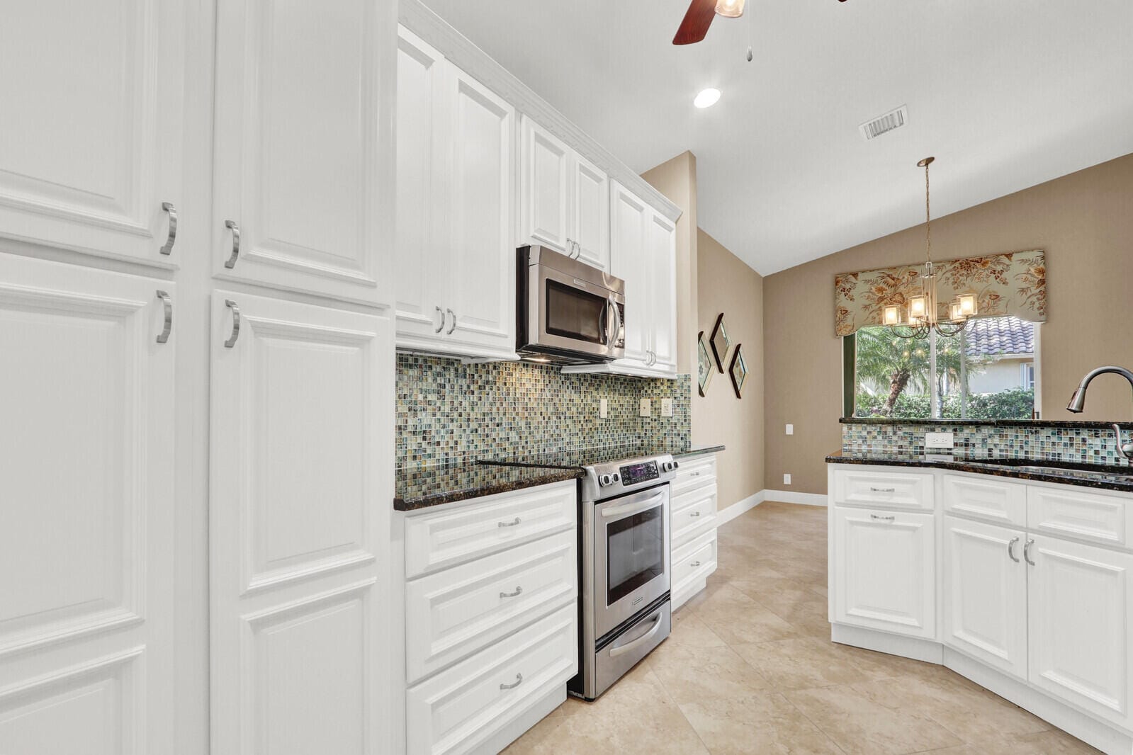 135 NW Lawton Road — photo 10