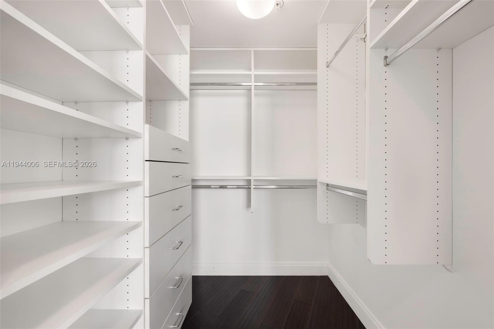 350 SE 2nd Street 870 — photo 11