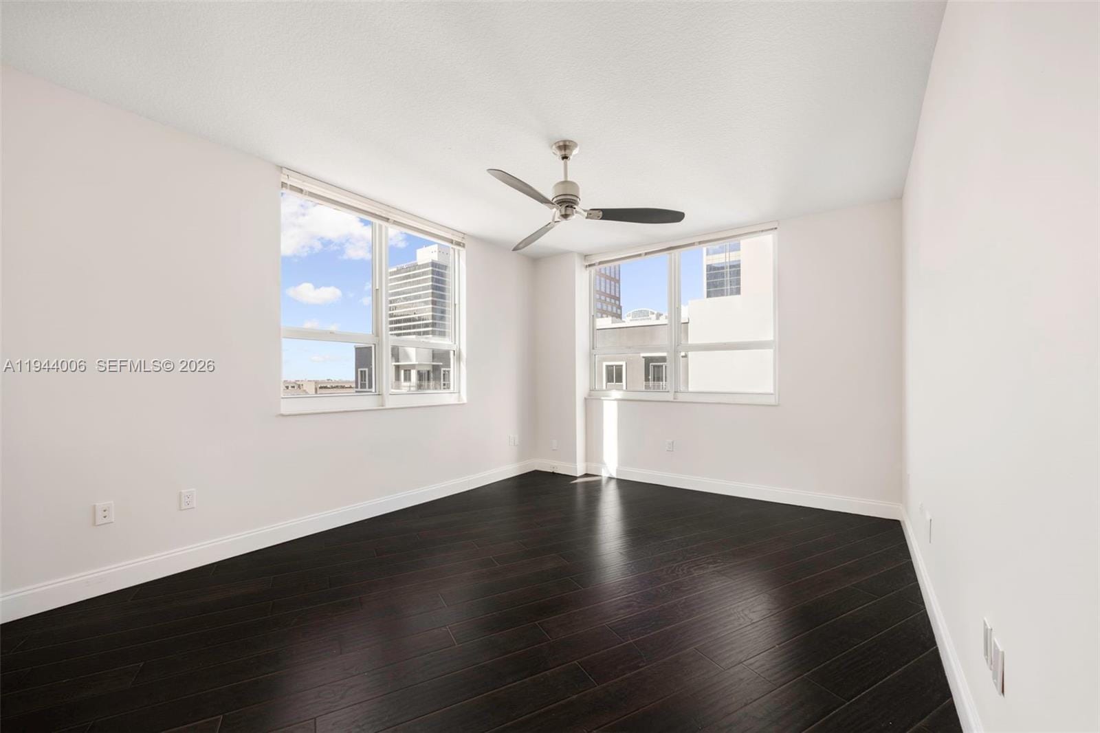 350 SE 2nd Street 870 — photo 10
