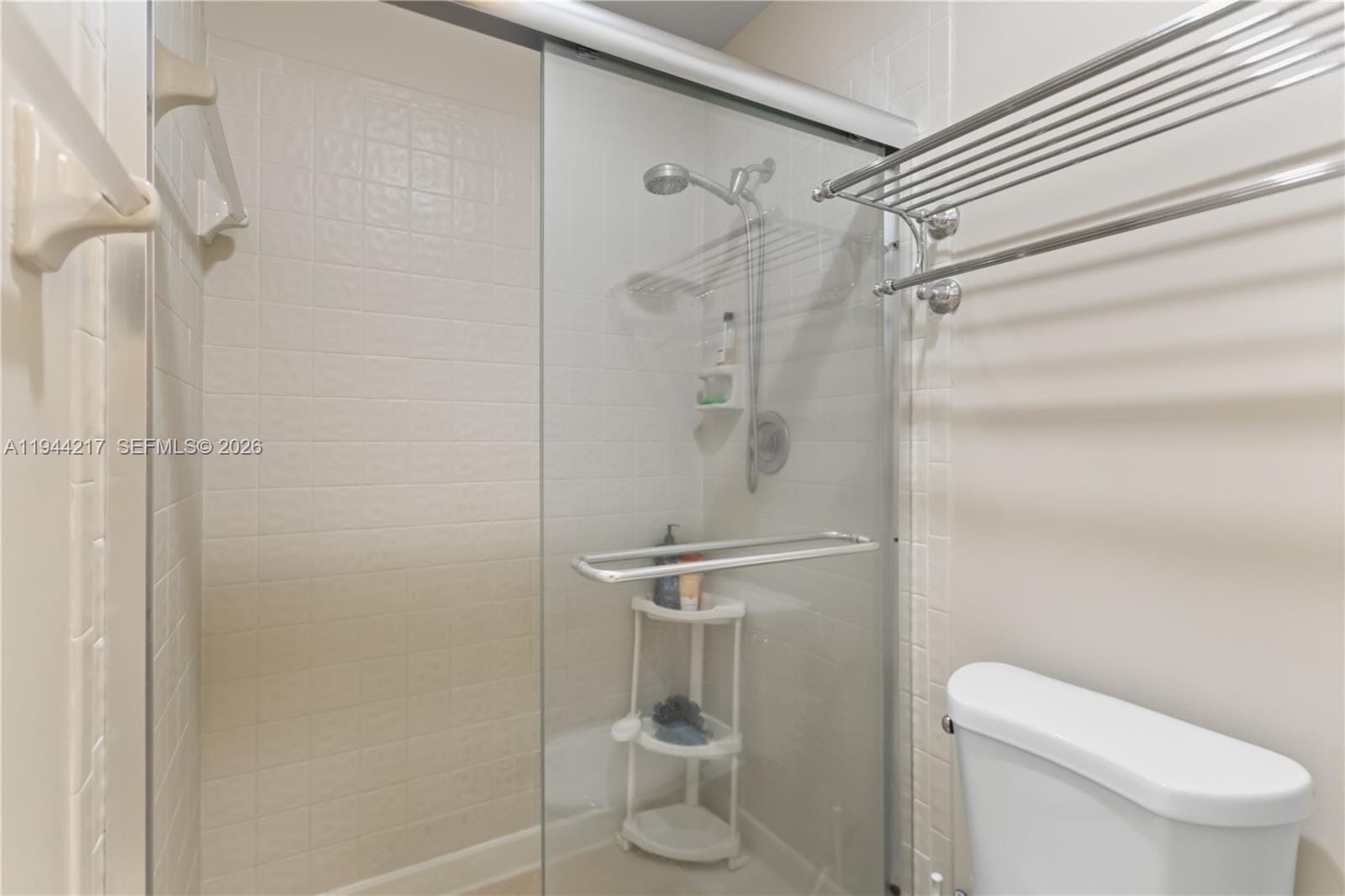 145 S Laurel Drive 606 — photo 12