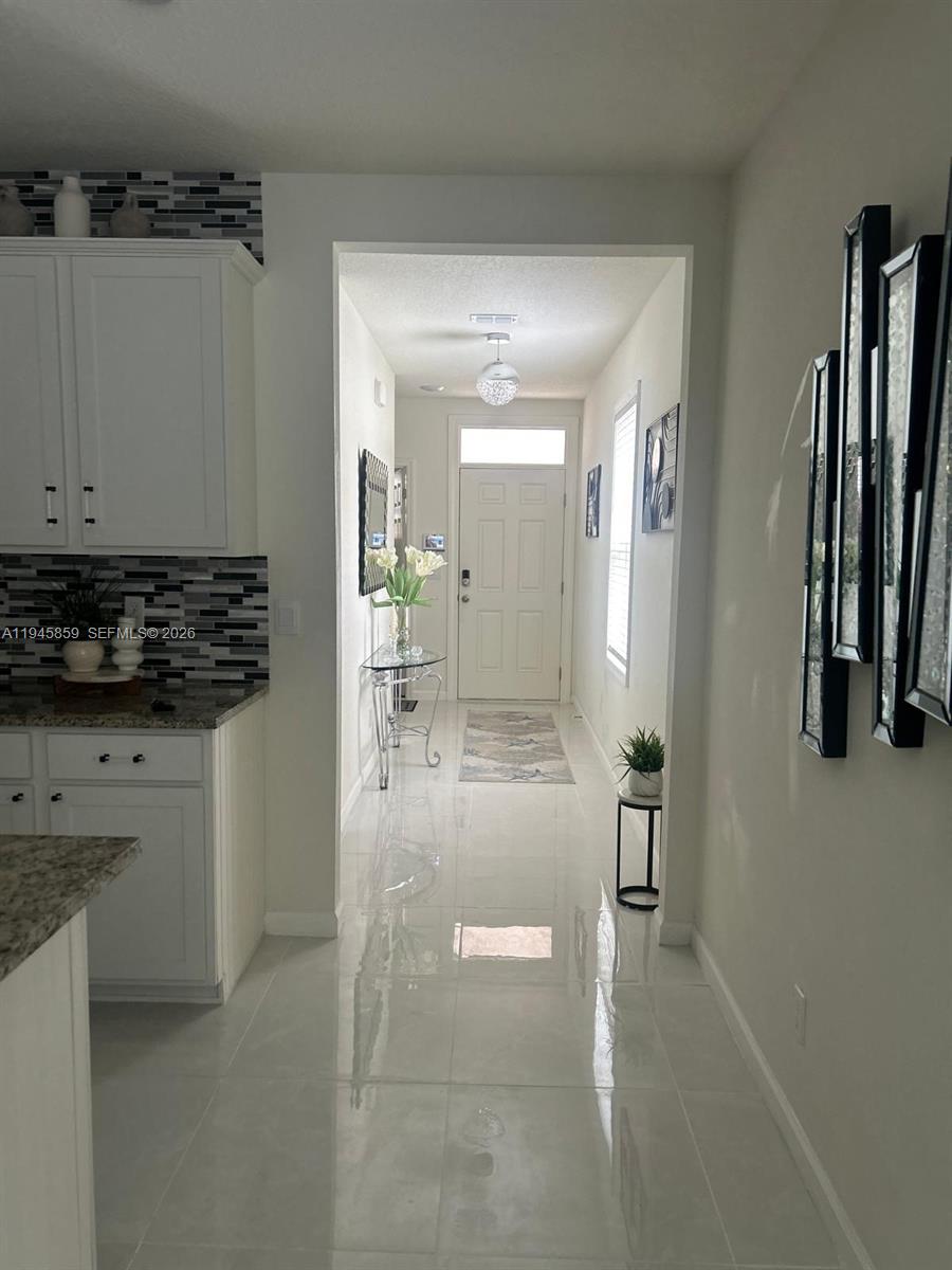 12422 SW Rimini Way — photo 4