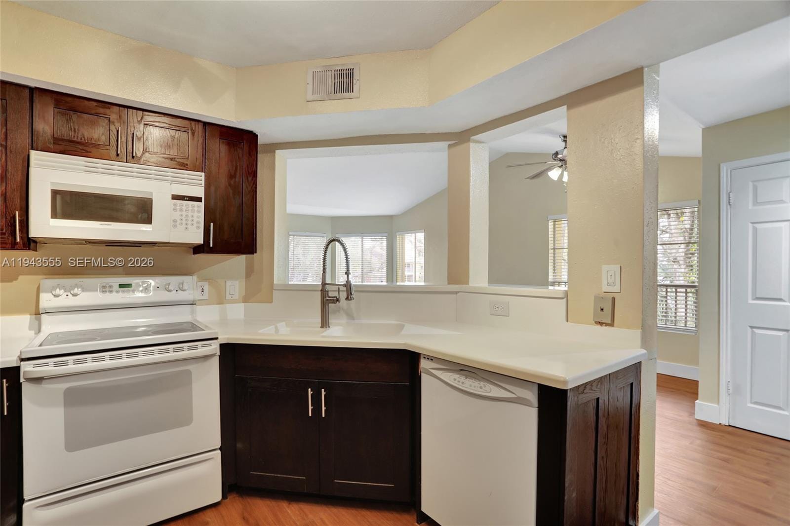 2485 NW 33rd Street 1612, Oakland Park, FL 33309 photo 3