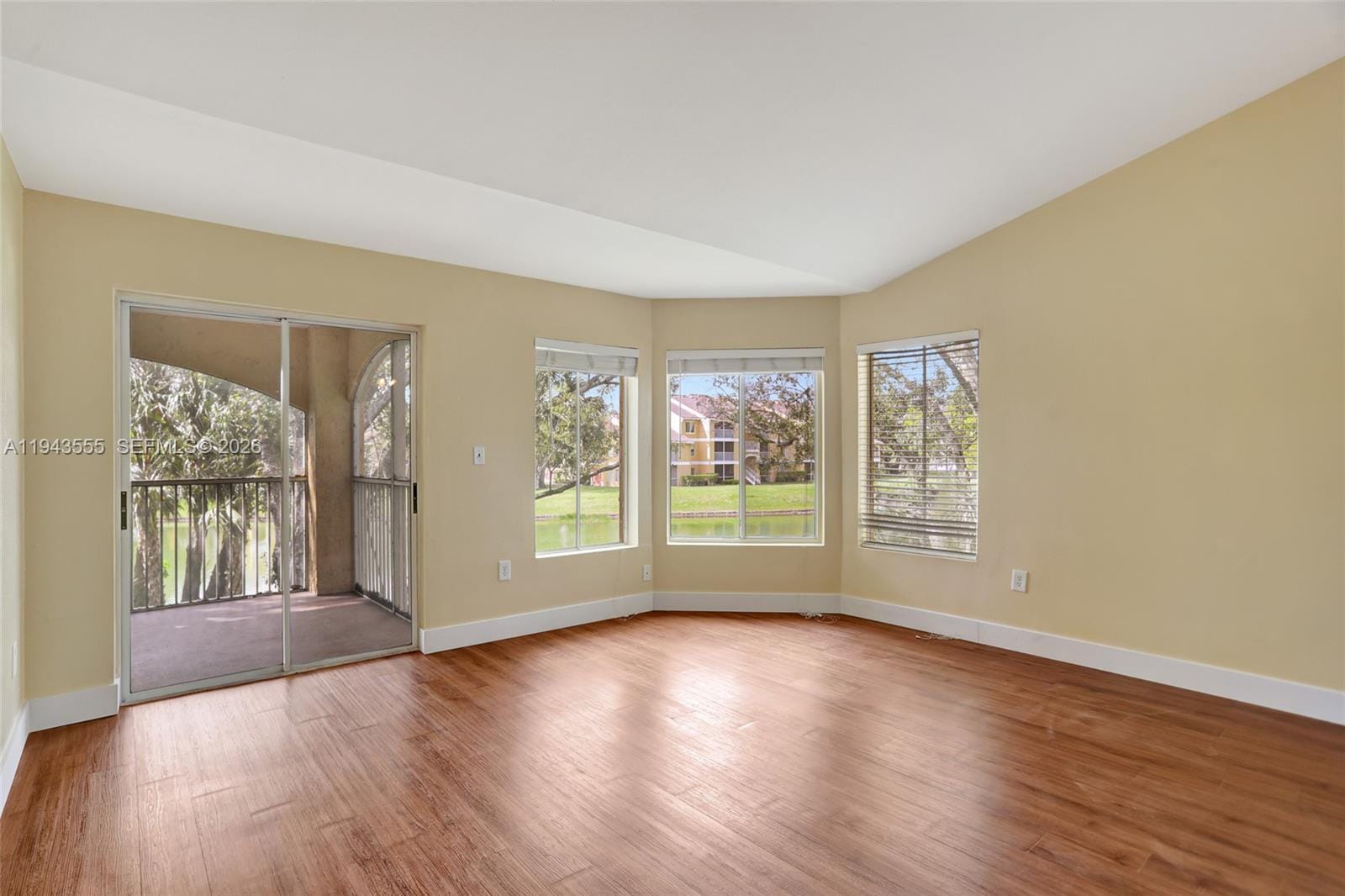 2485 NW 33rd Street 1612, Oakland Park, FL 33309 photo 5