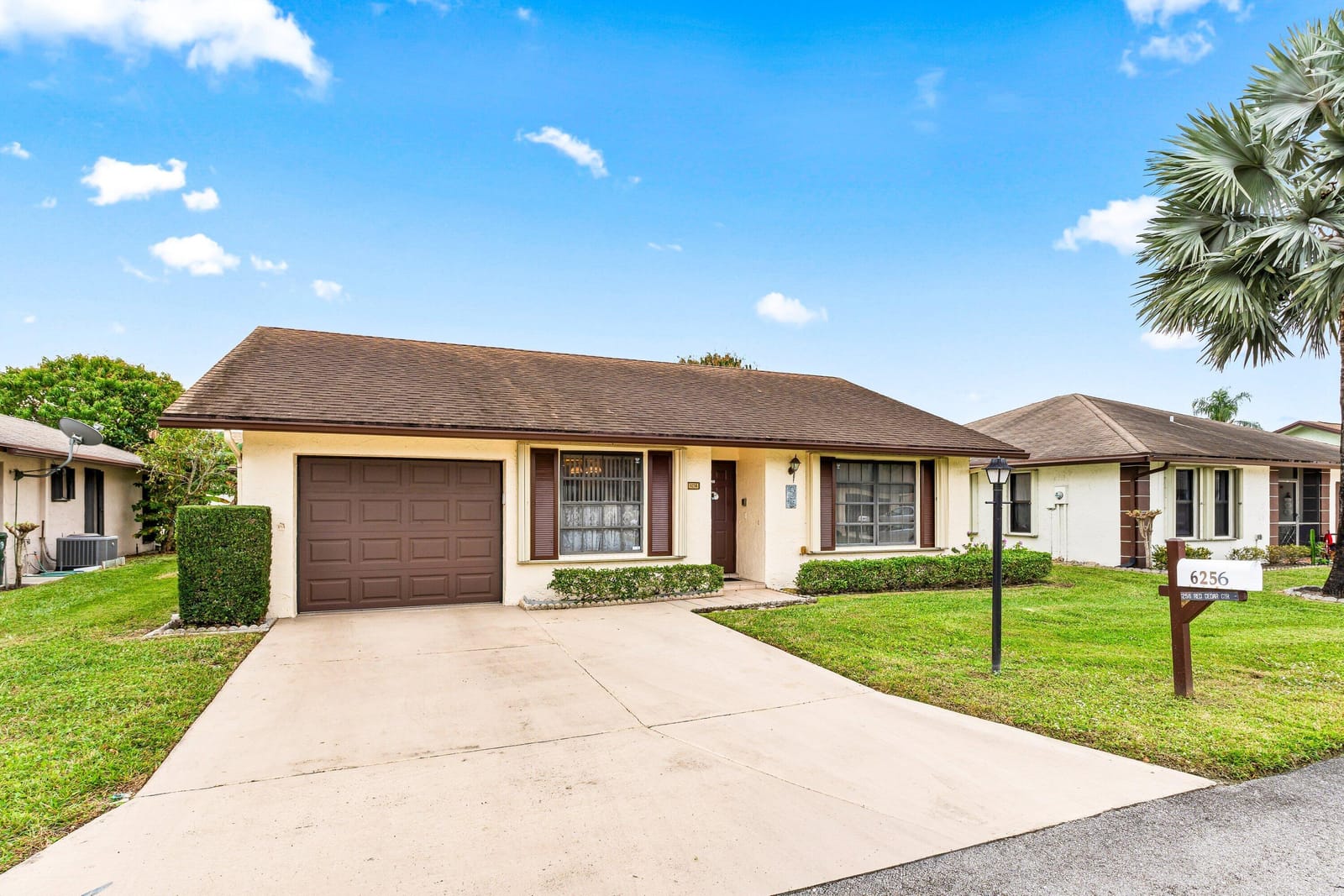 6256 Red Cedar Circle, Greenacres, FL 33463 photo 2
