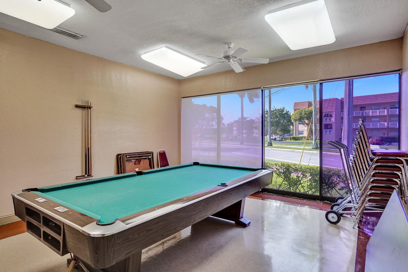 9821 Sunrise Lakes Boulevard 106, Sunrise, FL 33322 photo 19