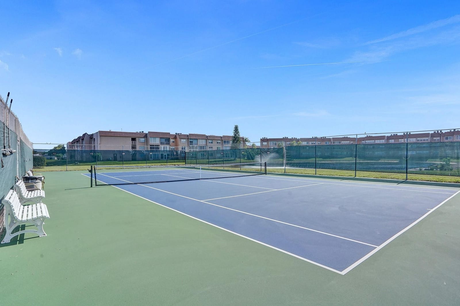 9821 Sunrise Lakes Boulevard 106, Sunrise, FL 33322 photo 21
