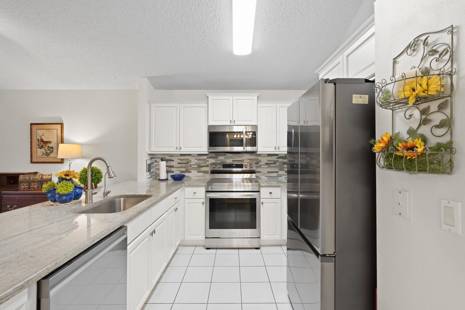 599 NW San Remo Circle — photo 10