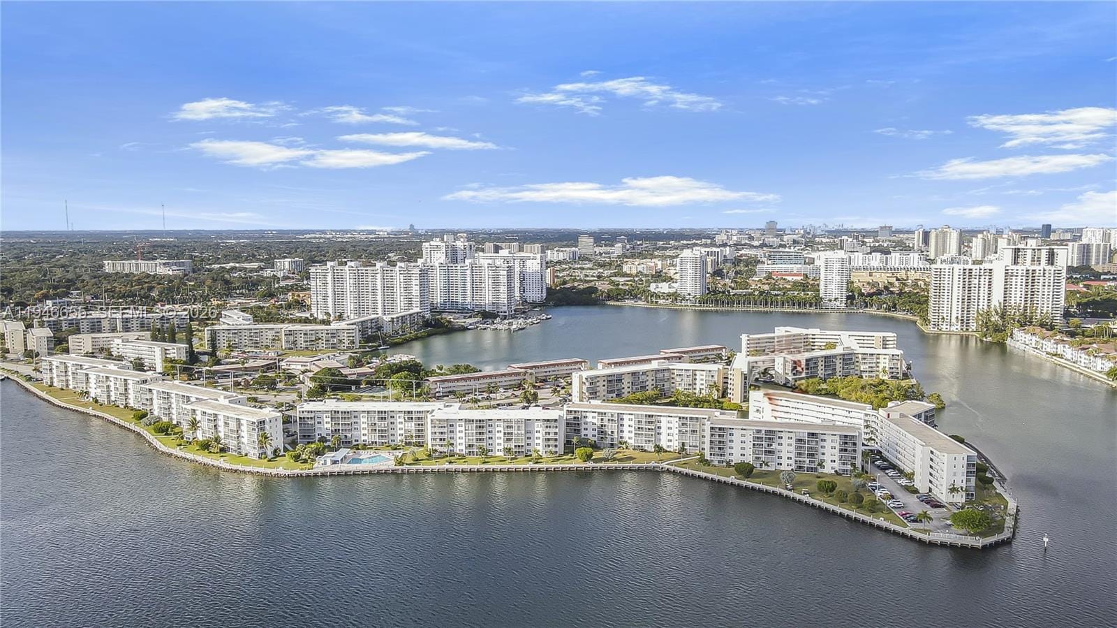 3010 Marcos Drive R311, Aventura, FL 33160 photo 21