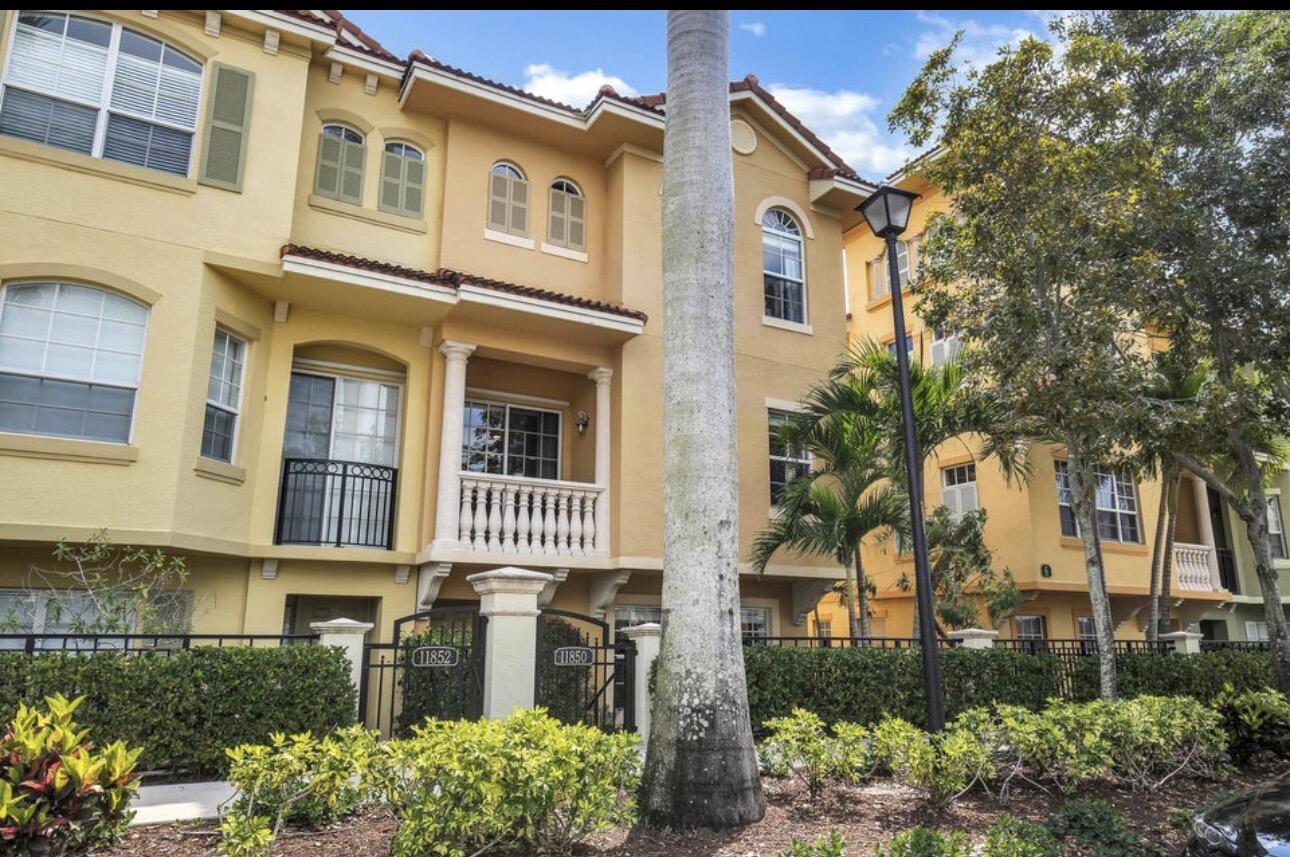 11850 Valencia Gardens Avenue, Palm Beach Gardens, FL 33410, Palm Beach Gardens