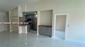 18320 NW 68th Avenue G, Hialeah, FL 33015 photo 27