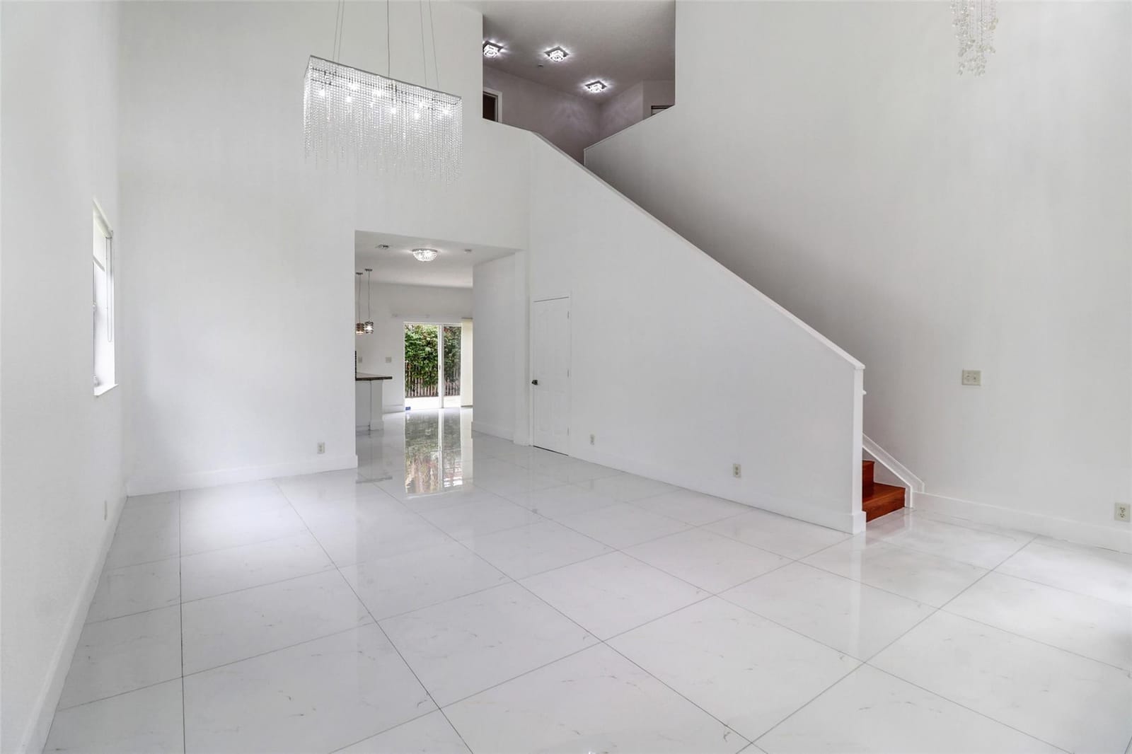 12693 NW 9th Street — photo 8