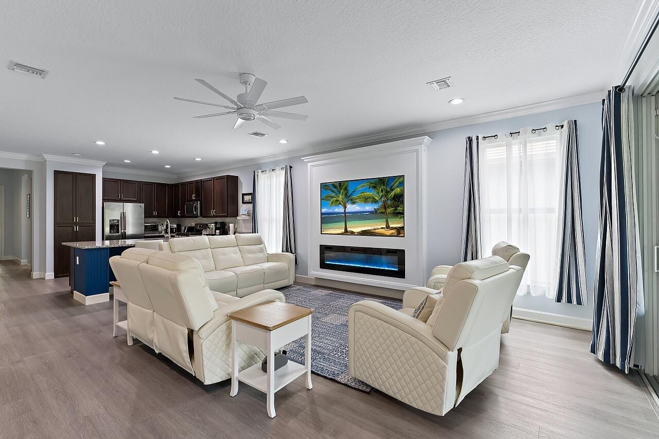 11798 SW Waterford Isle Way, Port St. Lucie, FL 34987