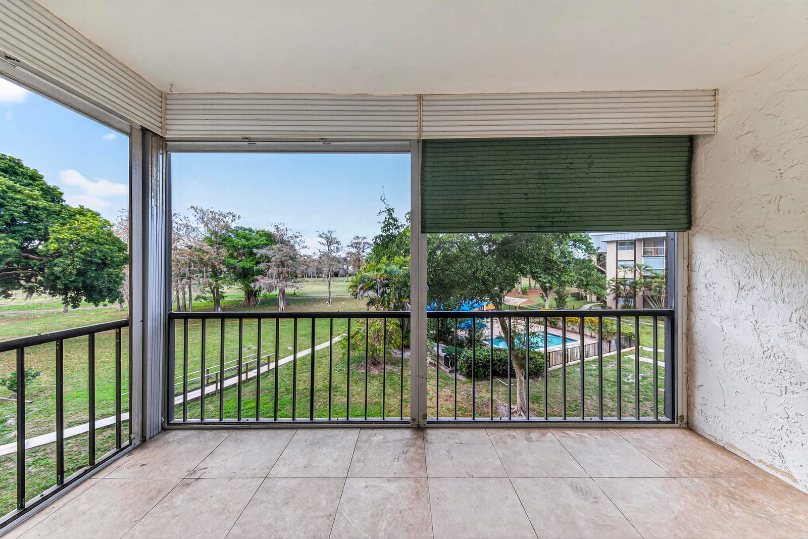 6301 N Falls Cir Drive 303, Lauderhill, FL 33319 photo 22