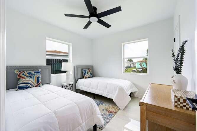1314 S B Street — photo 11