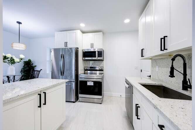 1314 S B Street — photo 7