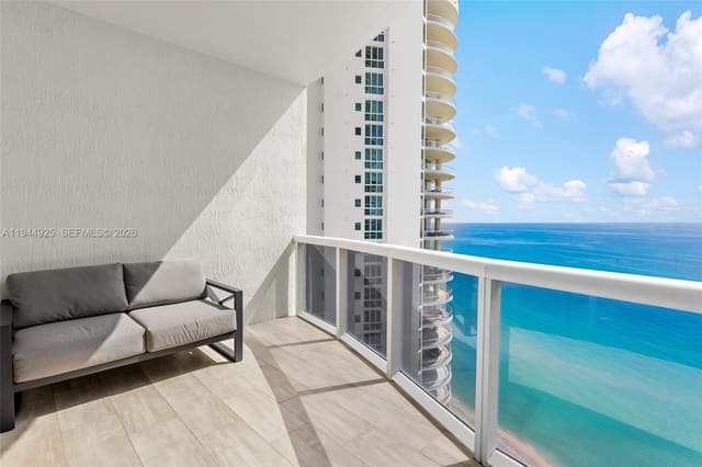 16001 Collins Avenue 2704, Sunny Isles Beach, FL 33160