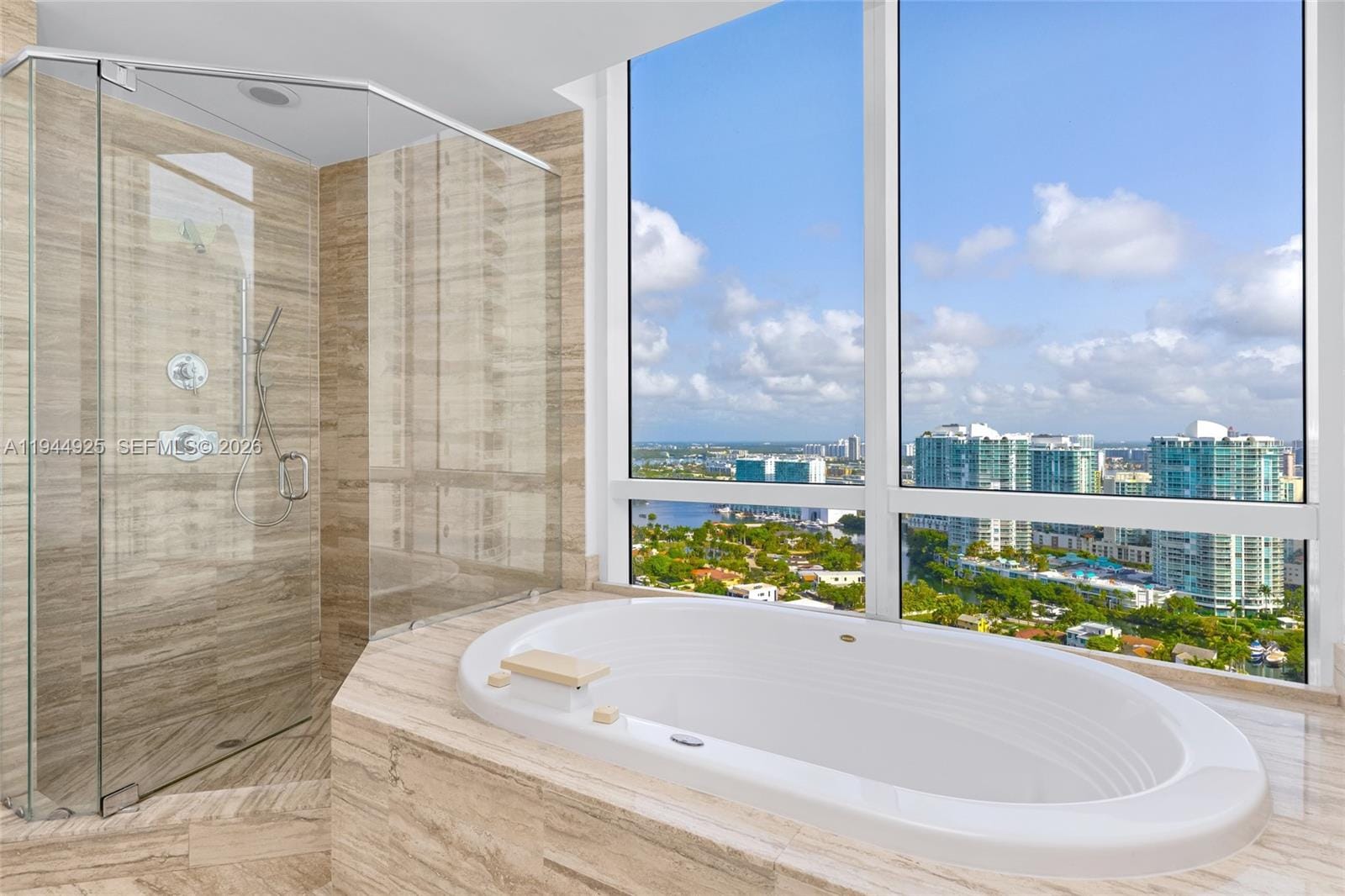 16001 Collins Avenue 2704, Sunny Isles Beach, FL 33160 photo 23