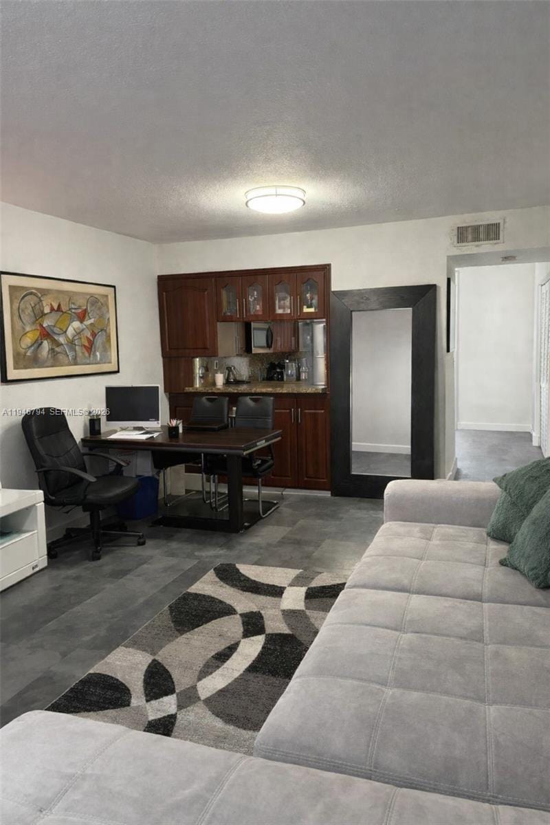 2190 W 60th Street 21201 — photo 3